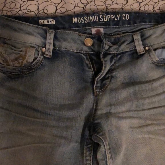 Jeans - Picture 2 of 3